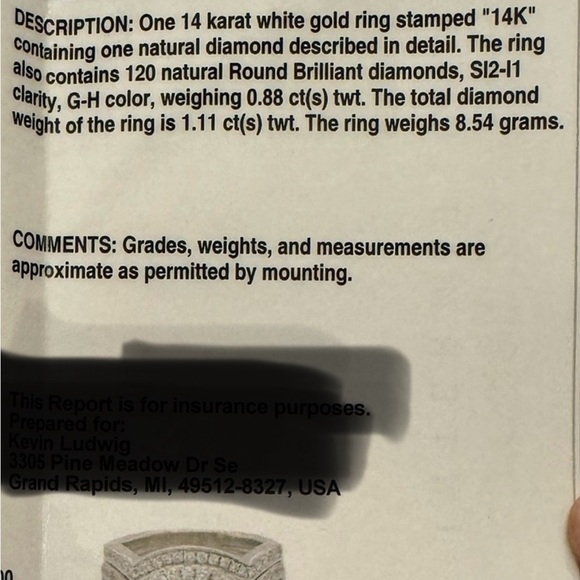 Neil Lane Diamond Ring with Tolkowsky Round Brilliant Center Stone. Size 6 - Picture 6 of 9